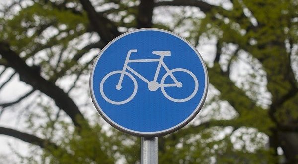 Značka cyklistického pruhu - jak vypadá, pravidla